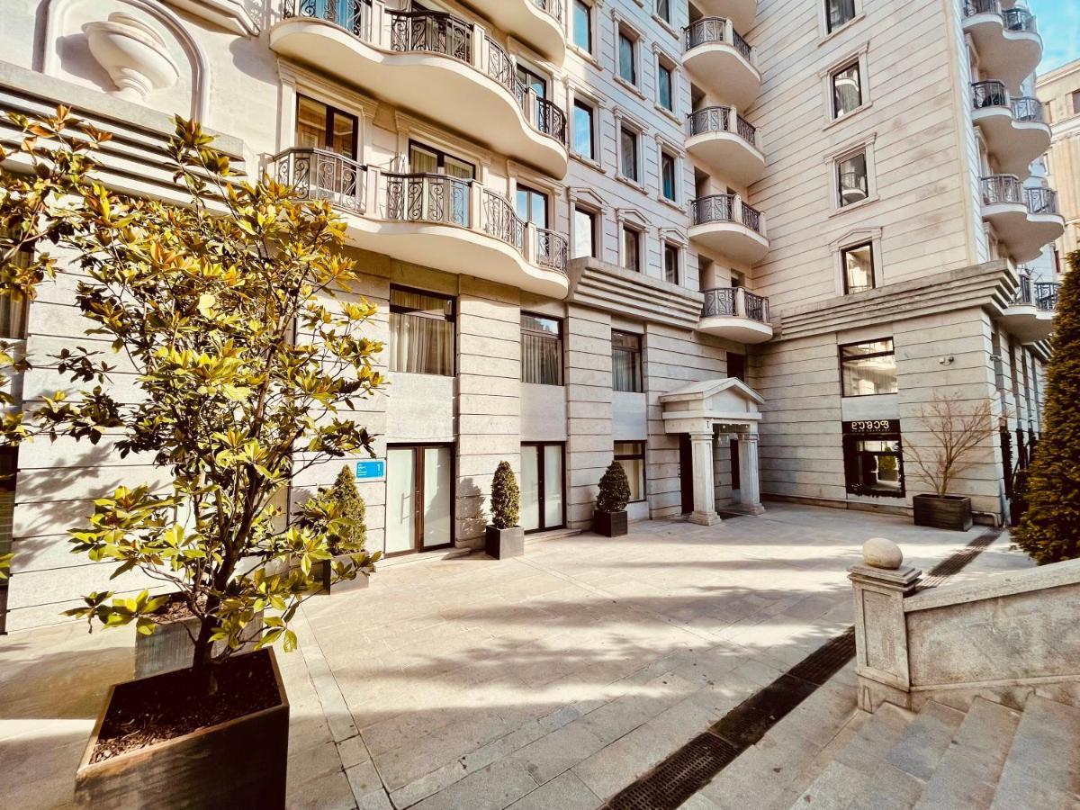 Apartment In Downtown "Rustaveli Residence" ティビリシ エクステリア 写真