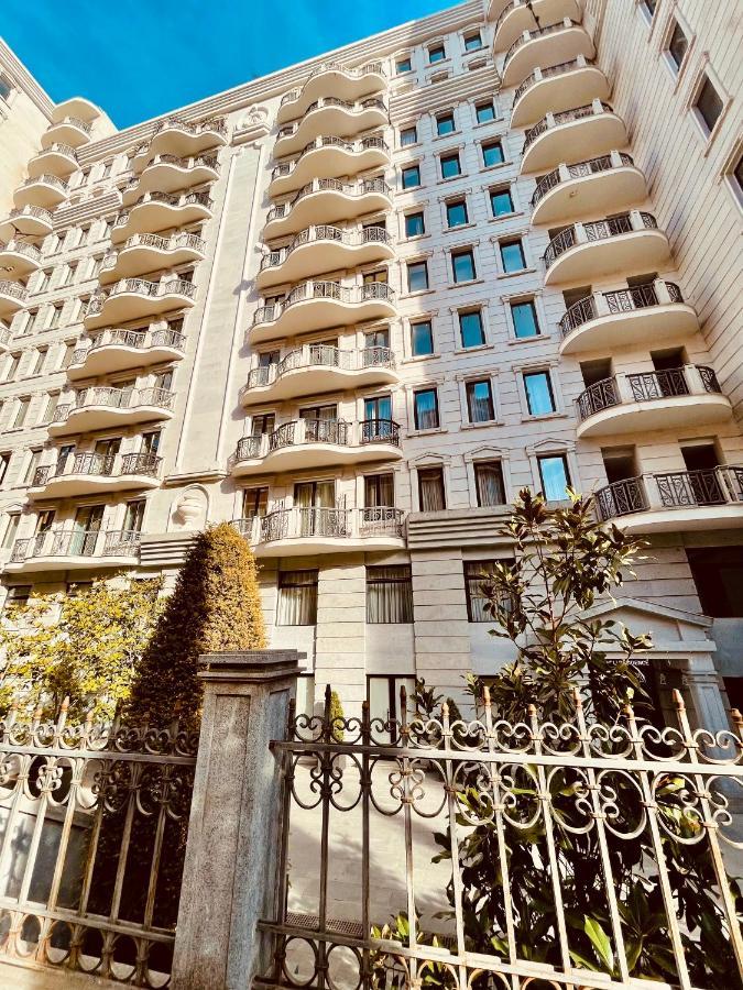 Apartment In Downtown "Rustaveli Residence" ティビリシ エクステリア 写真